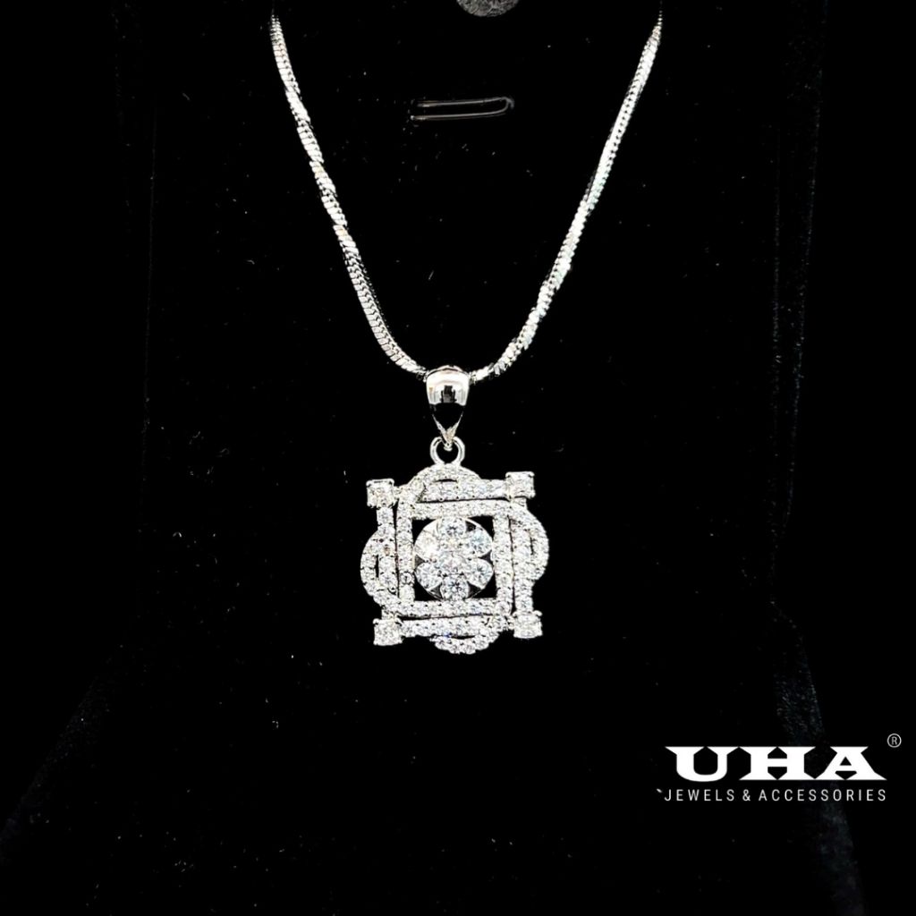 M1675 Mắt và dây chuyền nữ thiết kế tinh tế sang trọng UHA