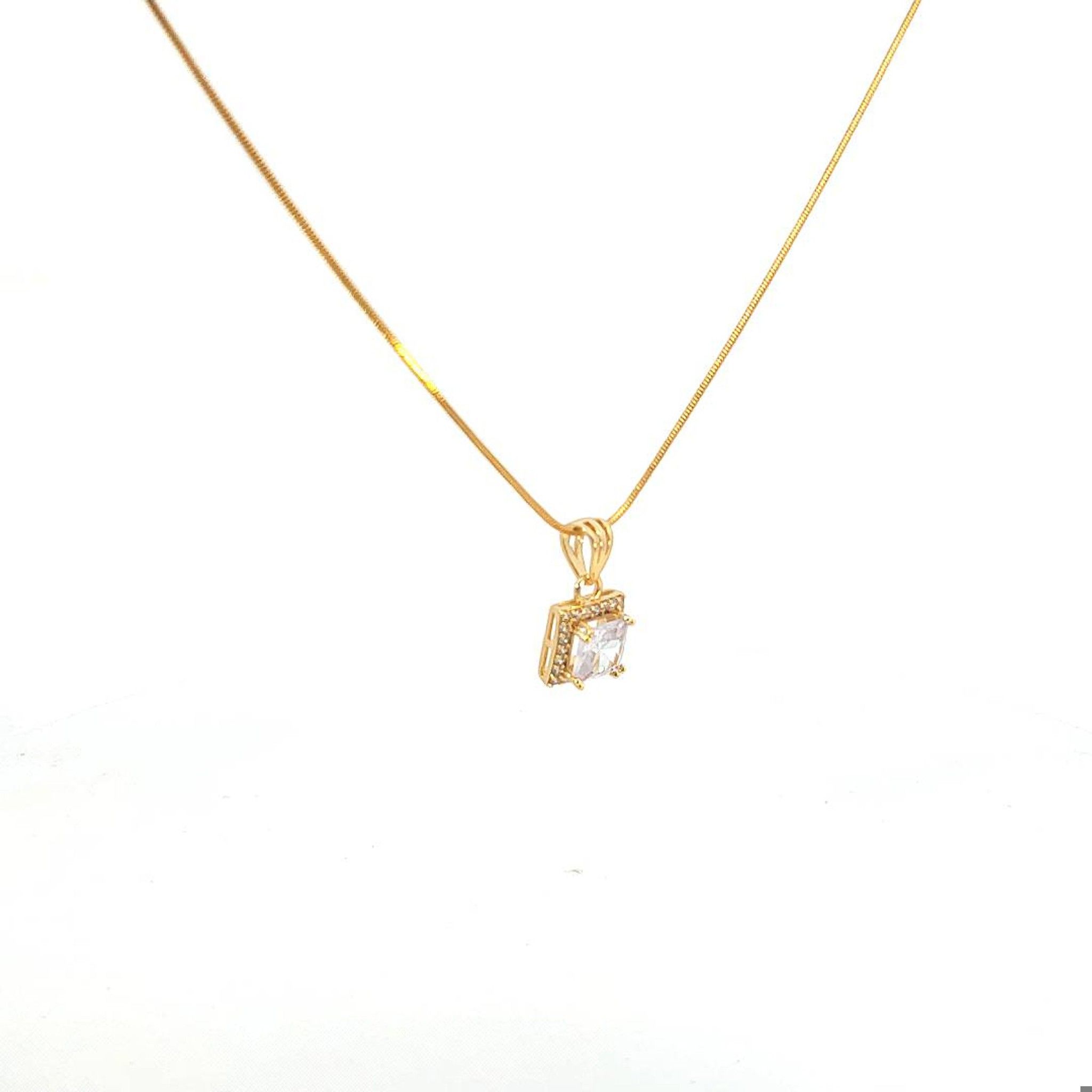 M1047 Mặt  KÈM dây chuyền nữ mạ vàng kiểu dáng sang trọng