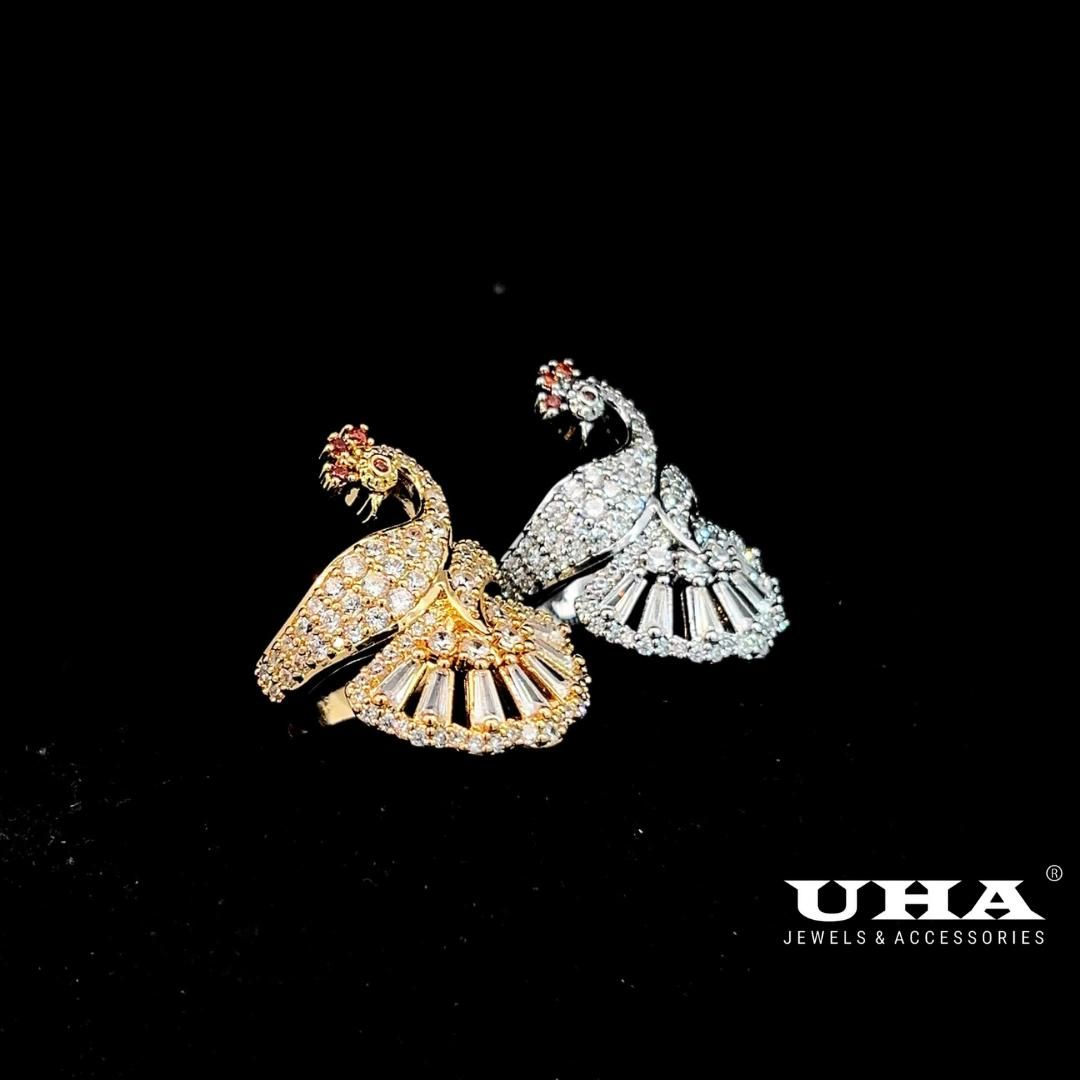 N1281 Nhẫn nữ thiết kế kiểu con cong đính đá bagutte cao cấp sáng lấp lánh UHA Women