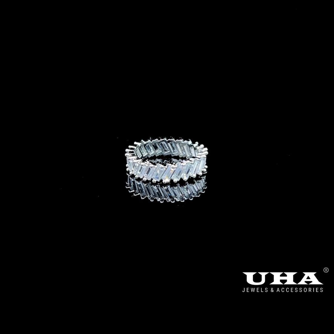 Nhẫn Unisex N1278 đính đá bagutte cao cấp sáng lấp lánh UHA