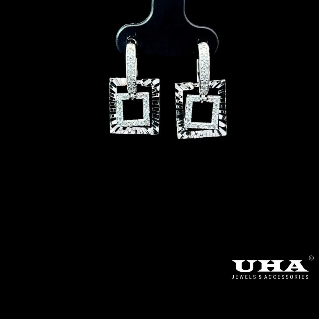 Hoa Tai Nữ UHA B1609 - Bông Tai Khuyên Tròn Bản Vuông Tòn Ten Thiết Kế Xinh Xắn - Khuyên Tai
