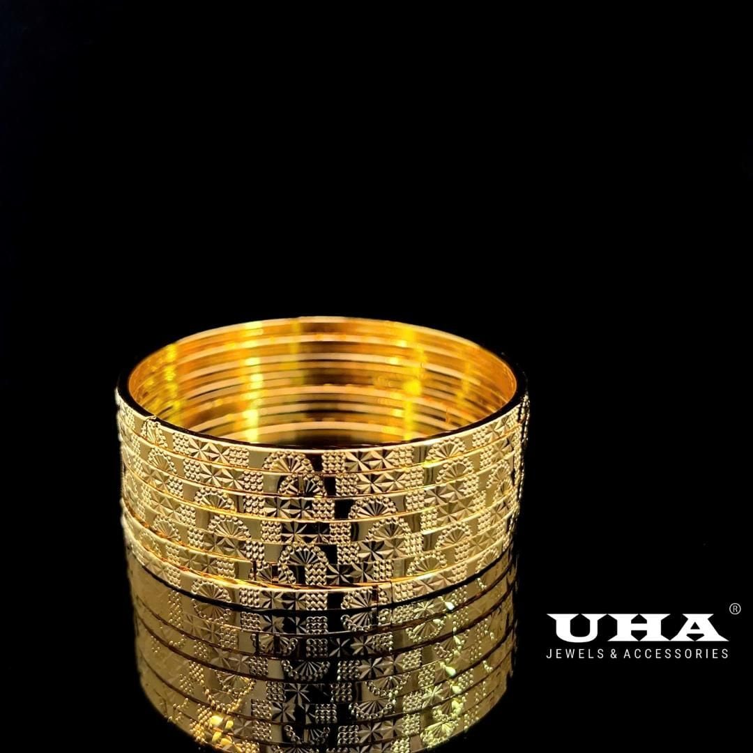 KV19 Vòng xi men nữ chạm khắc tinh tế  sang trọng bản 2,5ly UHA Phụ Kiện