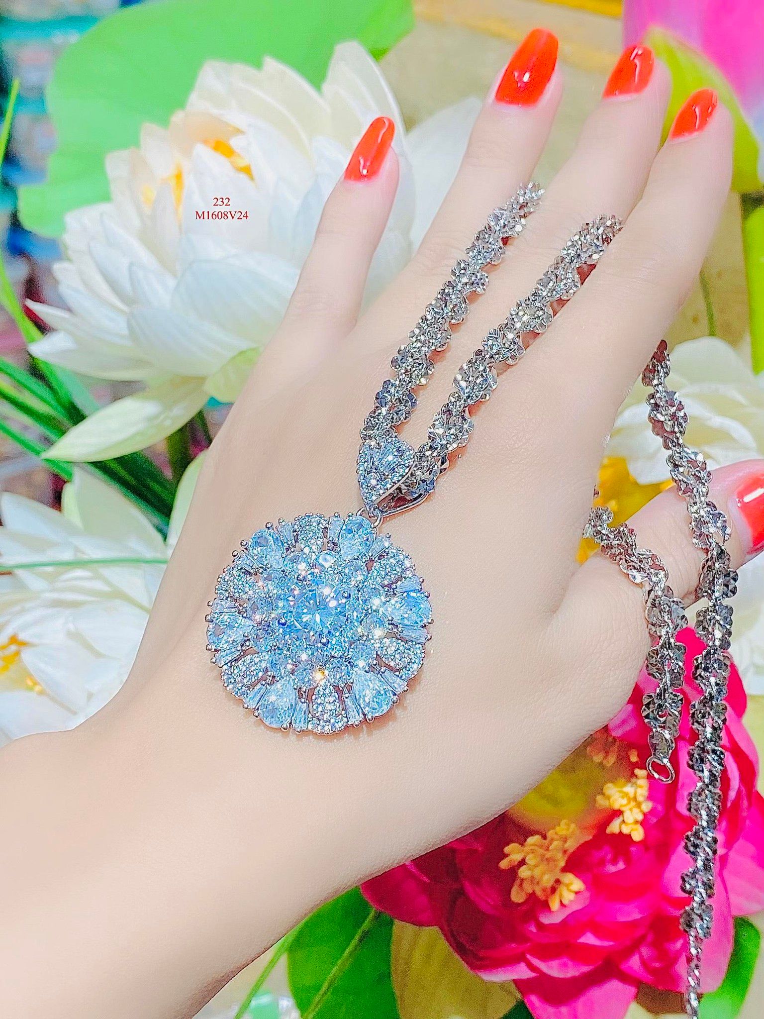 M1608 Mặt và dây chuyền nữ đính đá bagutte CZ cao cấp sáng lấp lánh UHA Women Khuyên Tai
