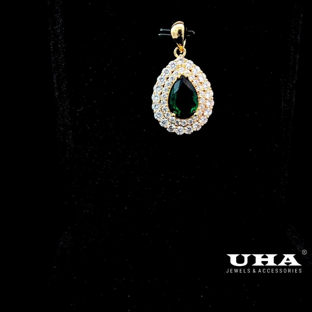 M1628 Mặt và dây chuyền đính đá màu phong thủy thiết kế sang trọng UHA Women Trang Sức Jewelry