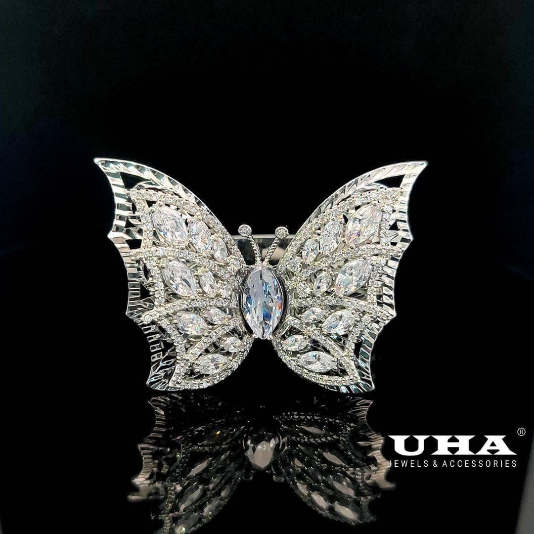 V591 Vòng tay nữ kiểu cánh bướm đính đá màu phong thủy siêu xinh-UHA