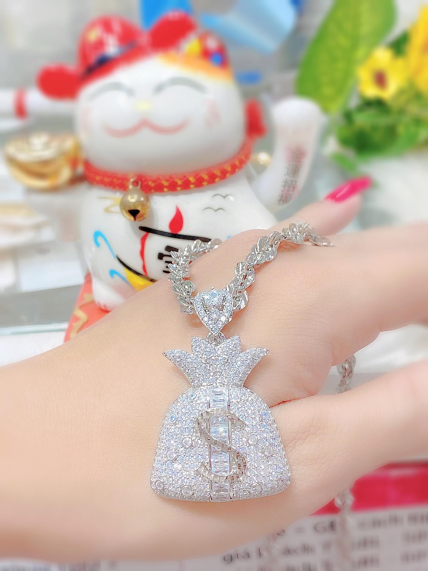 M1281  Mặt dây chuyền nữ kiểu dáng sang trọng MẶT KÈM DÂY Trang Sức