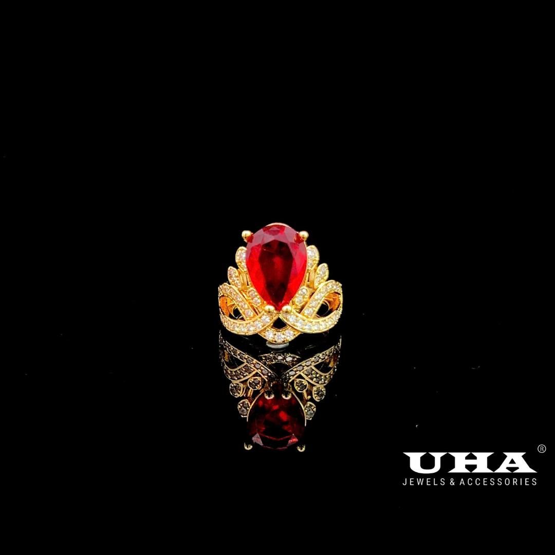 N703 Nhẫn nữ đính đá ovan màu phong thủy cao cấp UHA Women