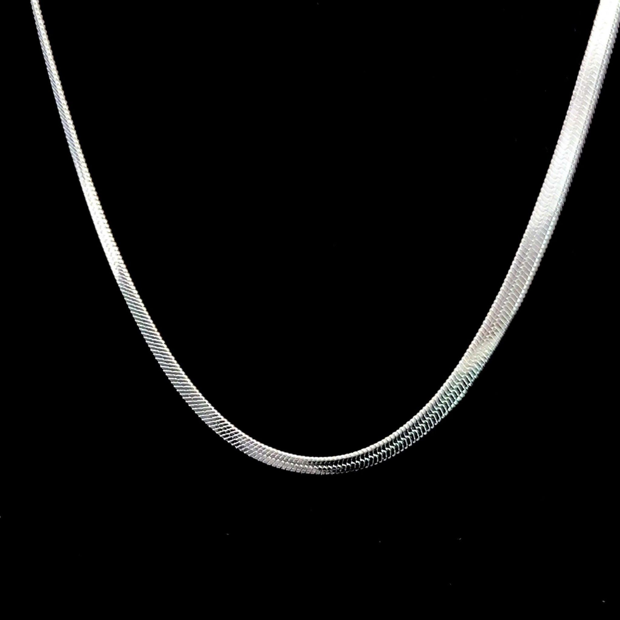 DIN4 Dây chuyền inox unisex thiết kế bản dẹp 2ly bền màu cao cấp UHA