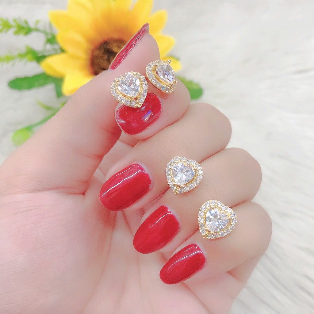 B961 Bông tai nữ trái tim đính đá CZ UHA ,chuôi cài chắc chắn, kiểu dáng hiện đại, sang trọng