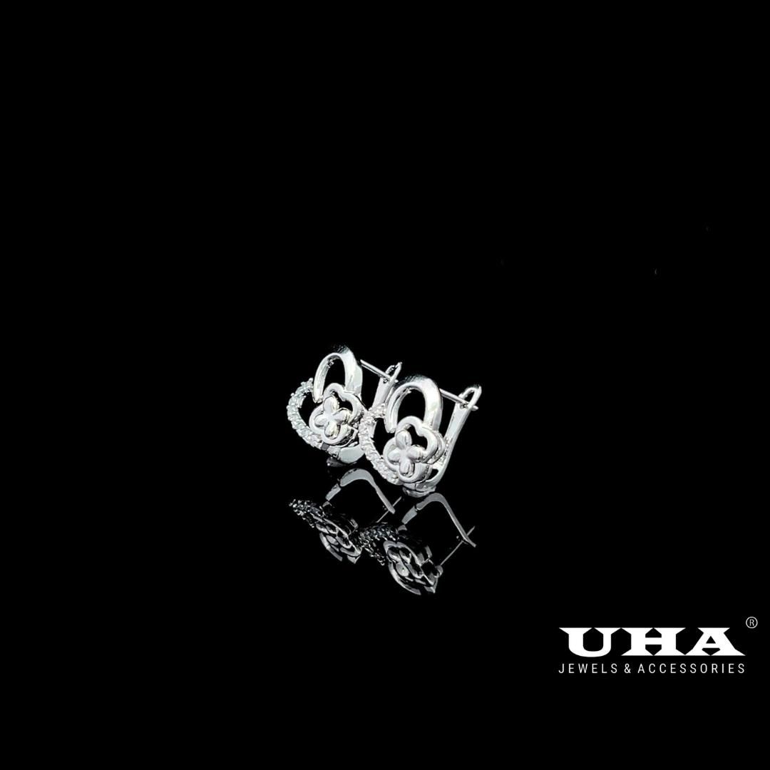 B1616 Bông tai nữ thiết kế kiểu trái tim đính đá sáng lấp lánh UHA- TẶNG KÈM HỘP Women Hoa Tai