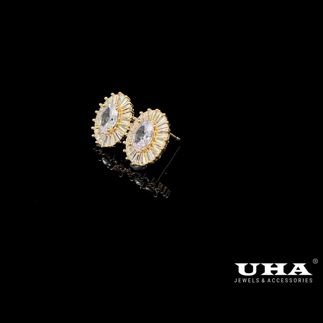 B1622 Bông tai nữ đính đá bagutte cao cấp sáng lấp lánh UHA-TẶNG KÈM HỘP Women Hoa Tai