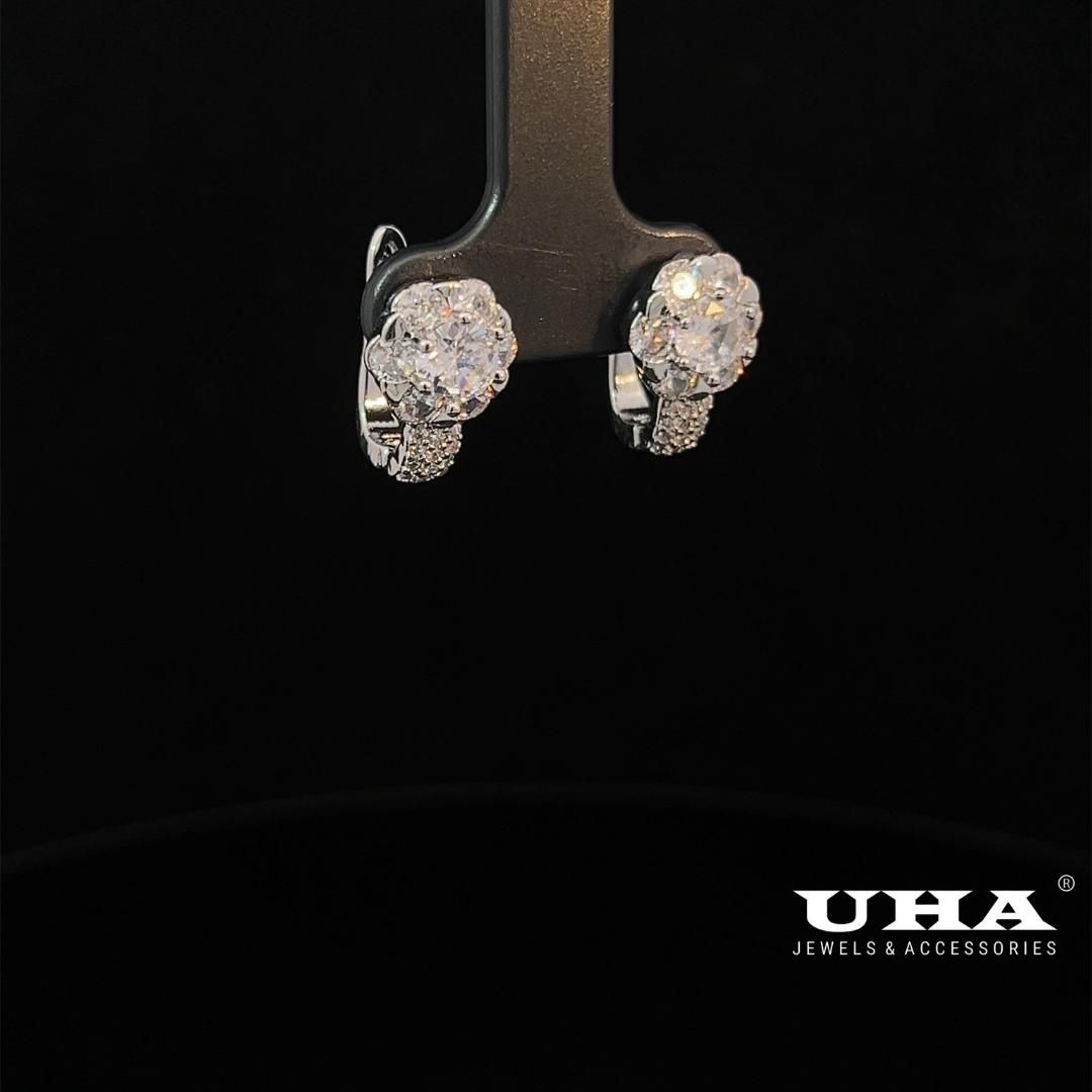 B1434 Bông tai nữ đính đá CZ cao cấp sáng lấp lánh UHA