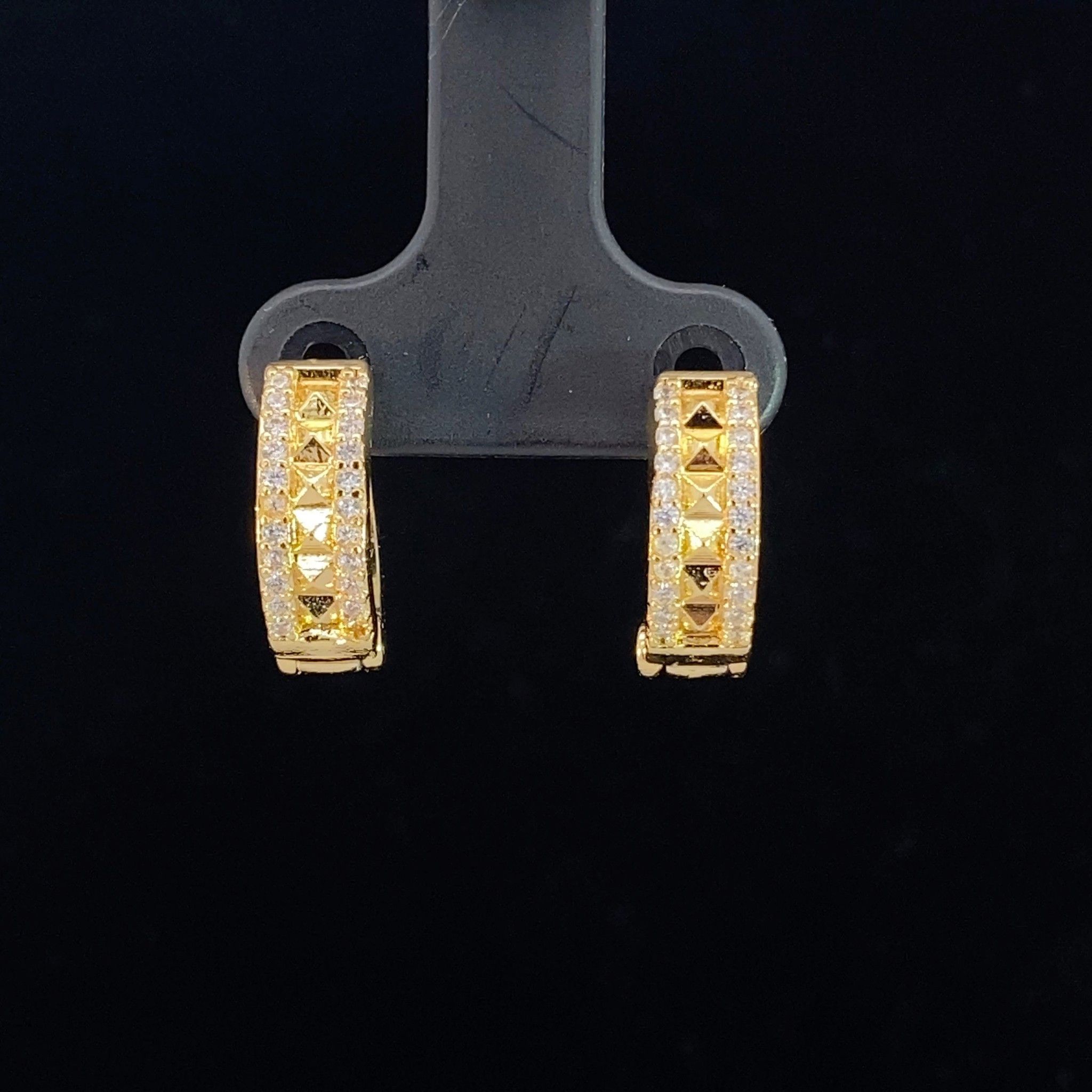 B1536-Bông tai khoen đính đá CZ bền màu cao cấp Women