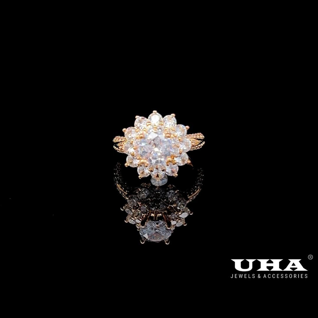 N1272 Nhẫn nữ đính đá CZ cao cấp, thiết kế sang trọng tinh tế UHA Women