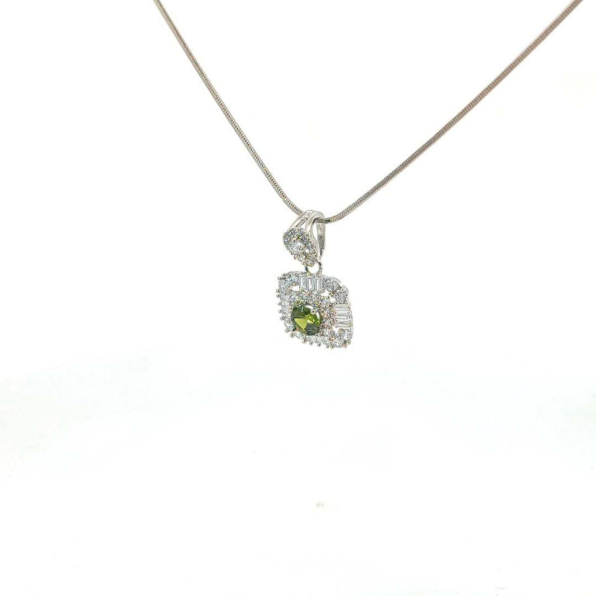 M1325 - Mặt dây chuyền nữ mạ vàng kiểu dáng sang trọng (Không kèm dây) Women