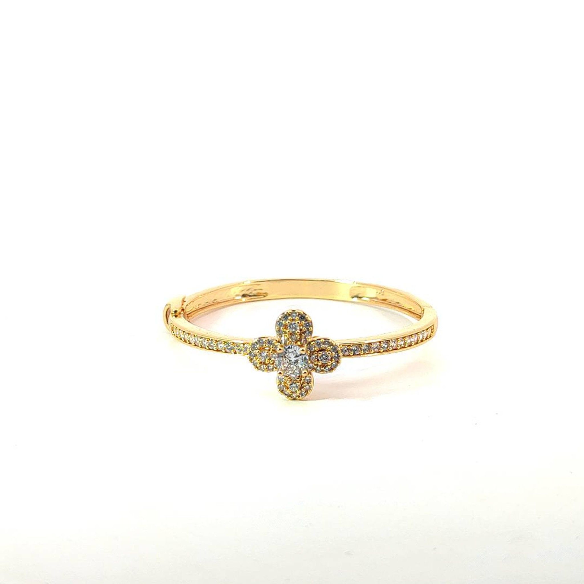 V494-Vòng tay nữ UHA đính dá CZ cao cấp bền màu sáng lấp lánh