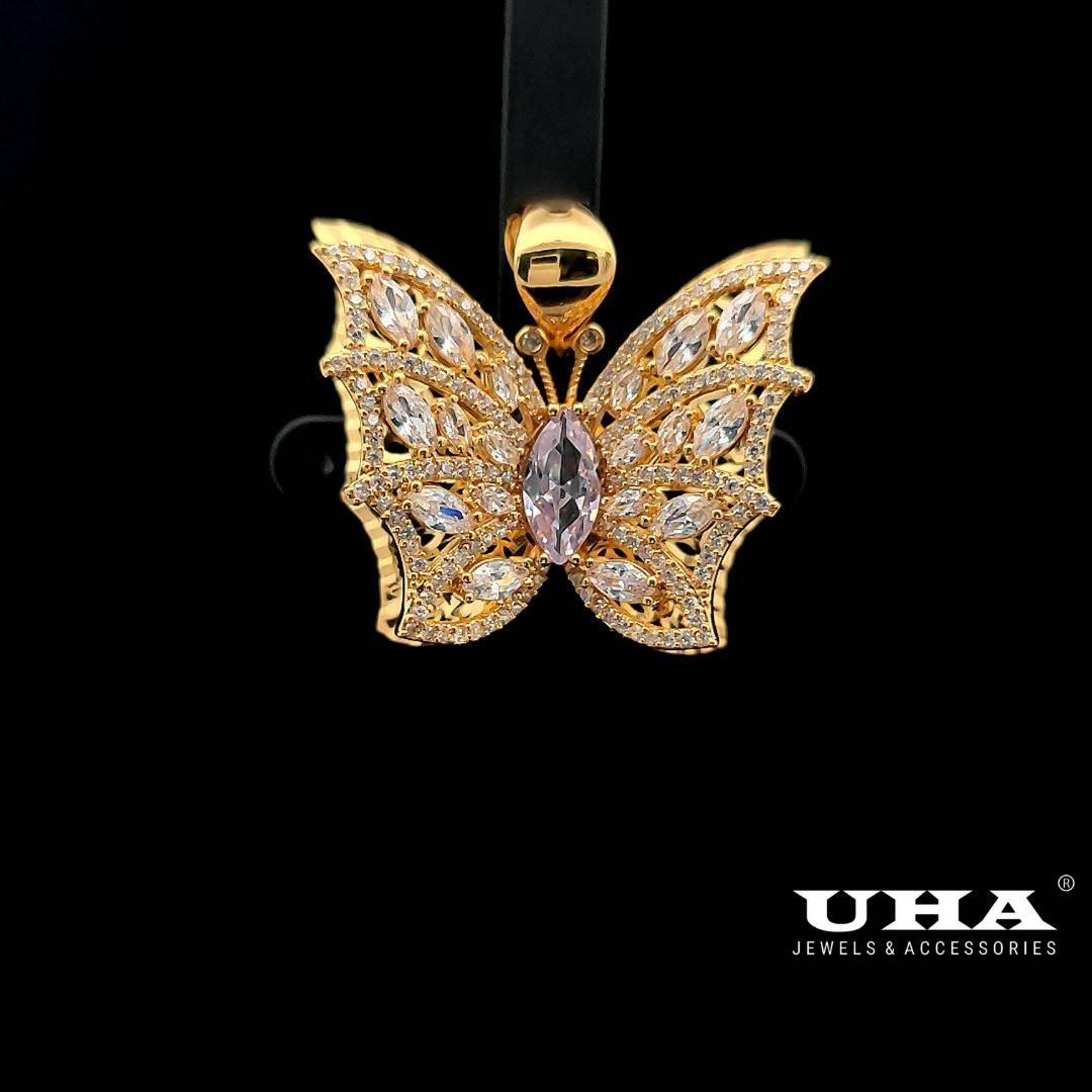 M1573 Mặt dây chuyền nữ kiểu cánh bướm đính đá màu phong thủy siêu xinh UHA