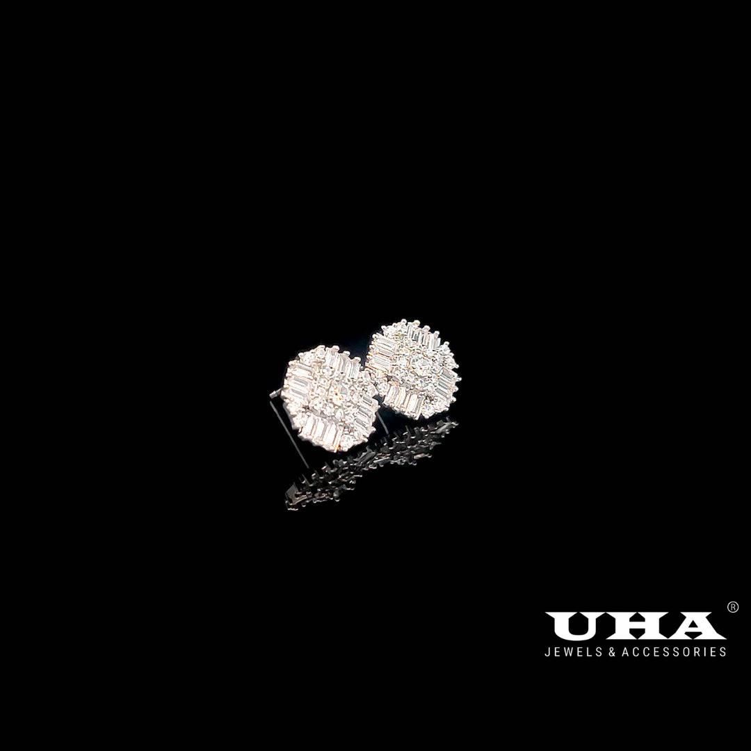 B1594 Bông tai nữ đính đá baguette thiết kế trẻ trung UHA