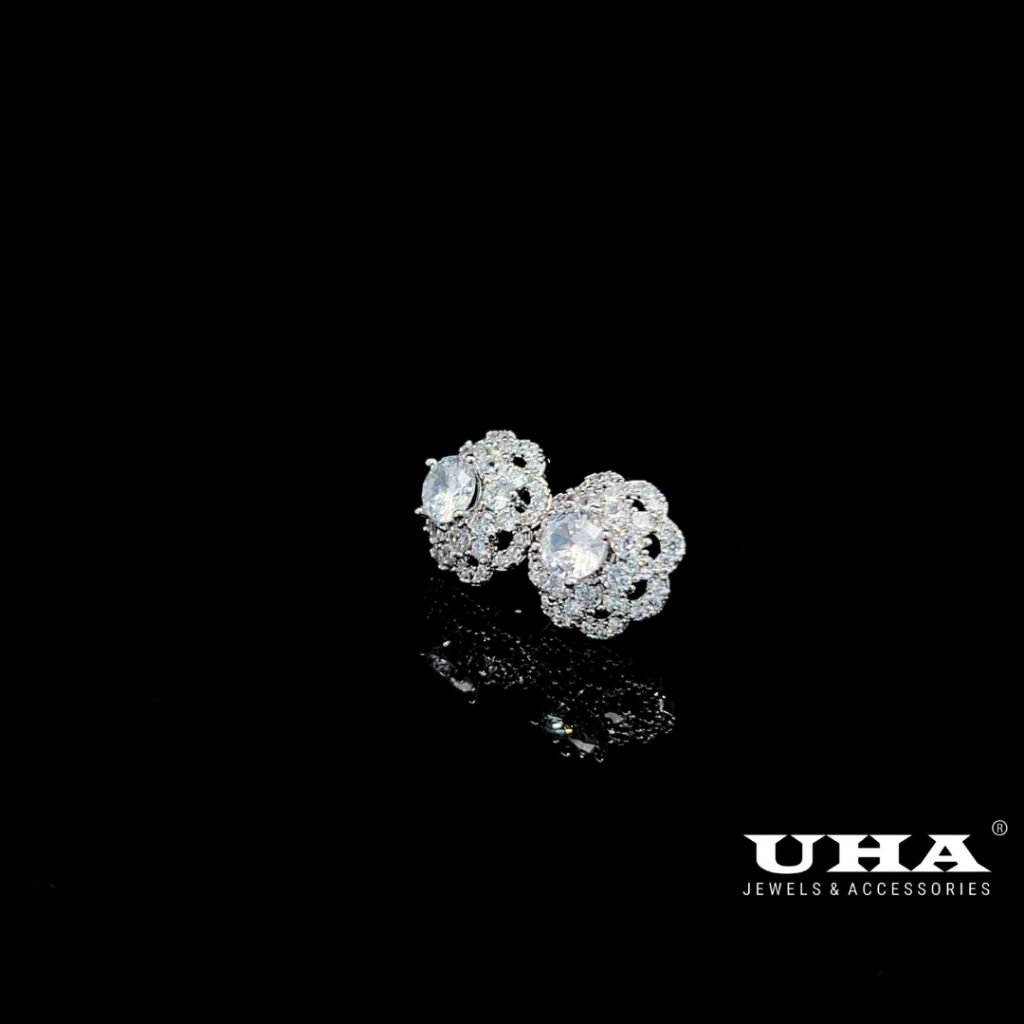 B1308 Bông tai nữ đính đá CZ cao cấp sáng lấp lánh UHA
