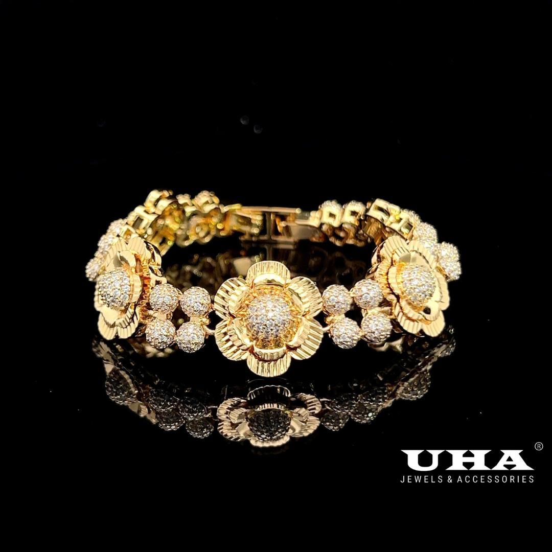 L635 Lắc tay nữ thiết kế tinh tế đính đá sáng lấp lánh UHA