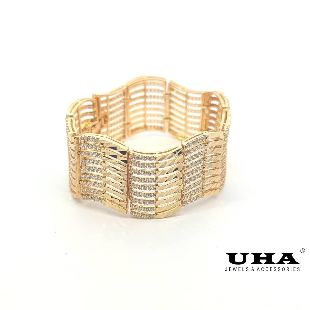 L379 Lắc tay nữ thiết kế đơn giản chạm khắc tinh tế siêu xinh UHA