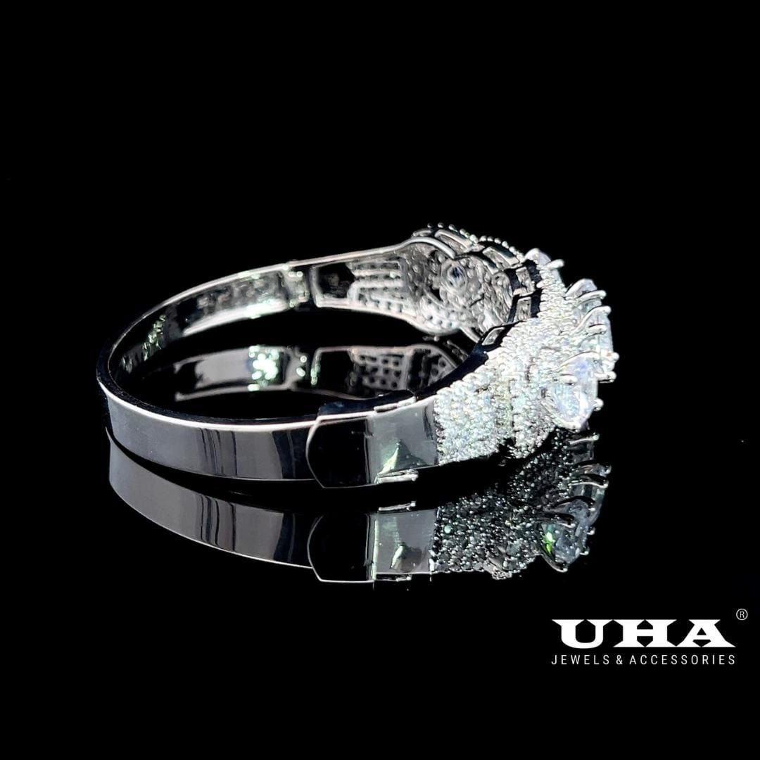 V339 Vòng tay nữ đính đá cz cao cấp sáng lấp lánh UHA Phụ Kiện