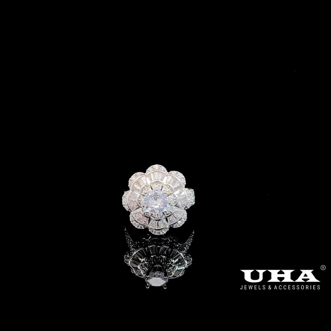 N805 Nhẫn nữ đính đá CZ cao cấp bền màu UHA Women