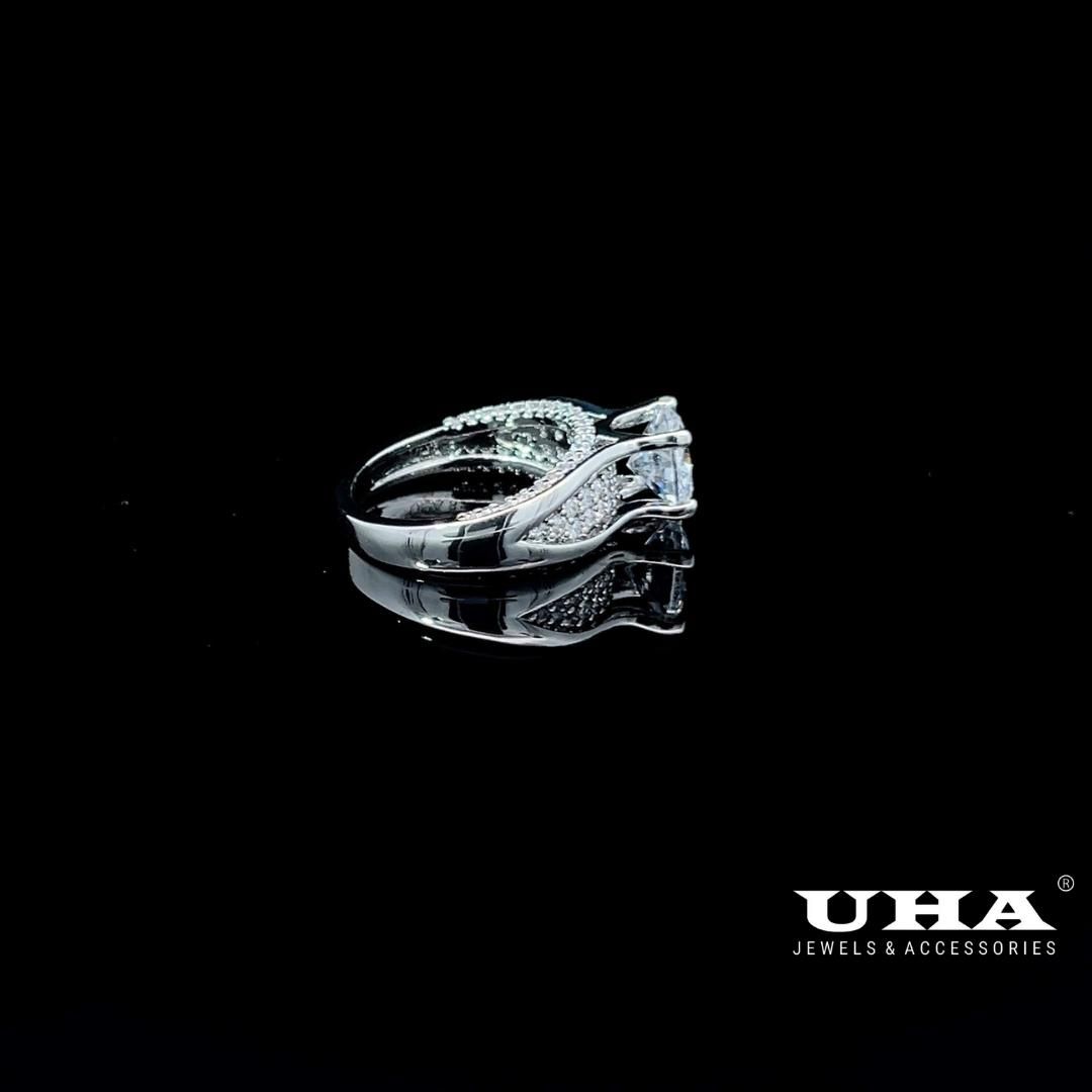 N1240 Nhẫn nữ đính đá CZ cao cấp thiết kế tinh tế trẻ trung cá tính UHA