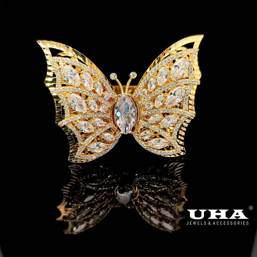 V591 Vòng tay nữ kiểu cánh bướm đính đá màu phong thủy siêu xinh-UHA Phụ Kiện