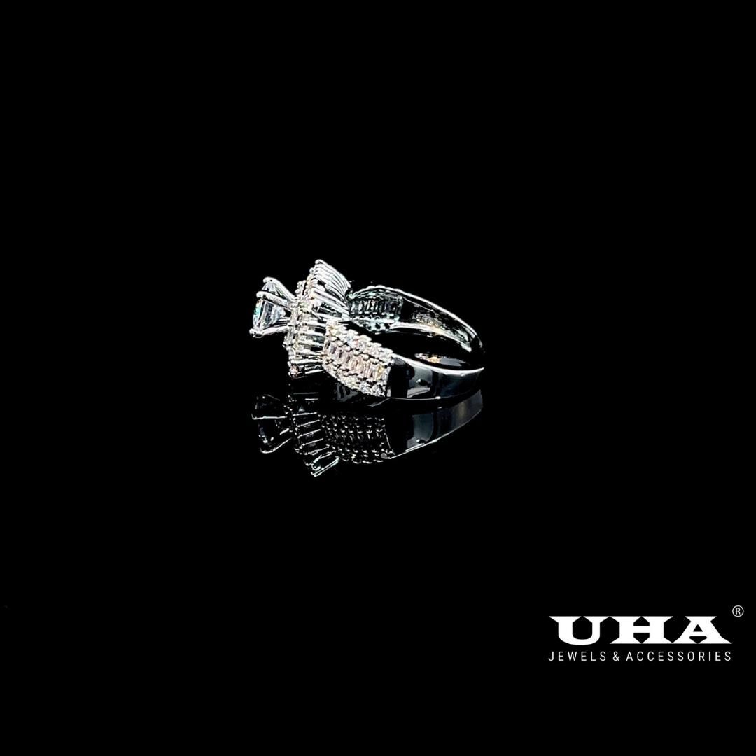 N1263 Nhẫn nữ đính đá CZ cao cấp sáng lấp lánh UHA Women