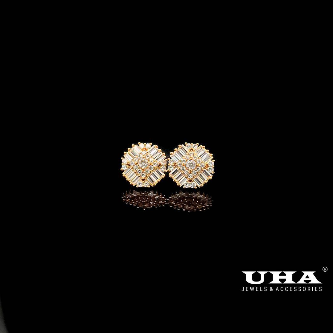 B1594 Bông tai nữ đính đá baguette thiết kế trẻ trung UHA