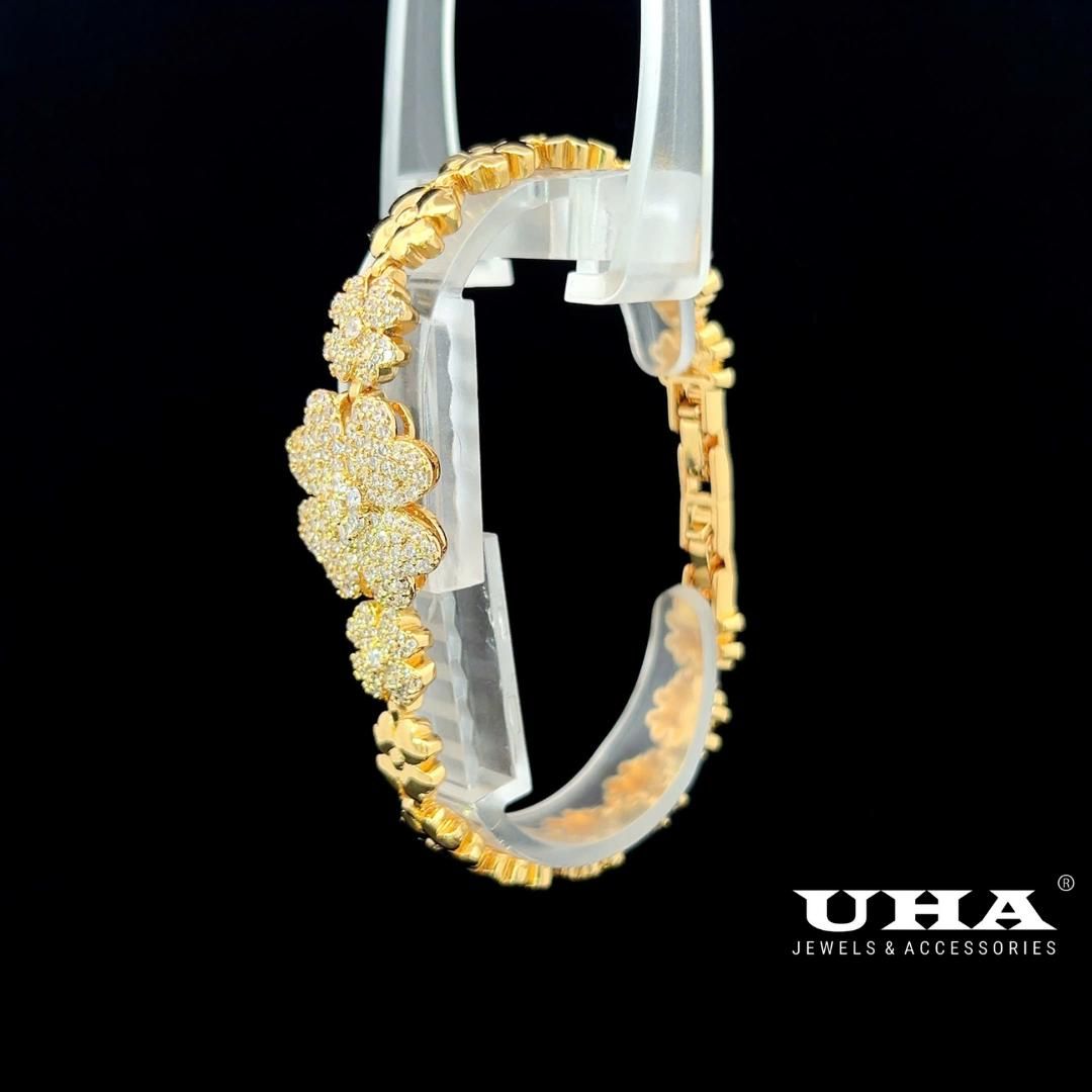 L660 Lắc tay nữ thiết kế kiểu hoa đính đá sáng lấp lánh UHA Phụ Kiện