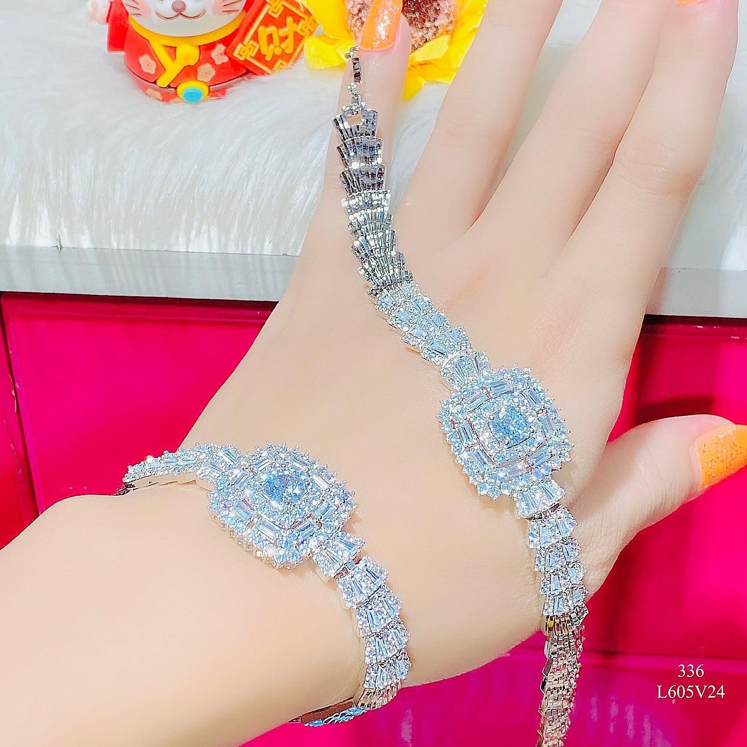 L605 Lắc tay nữ kiểu dáng sang trọng đính đá cz cao cấp Phụ Kiện