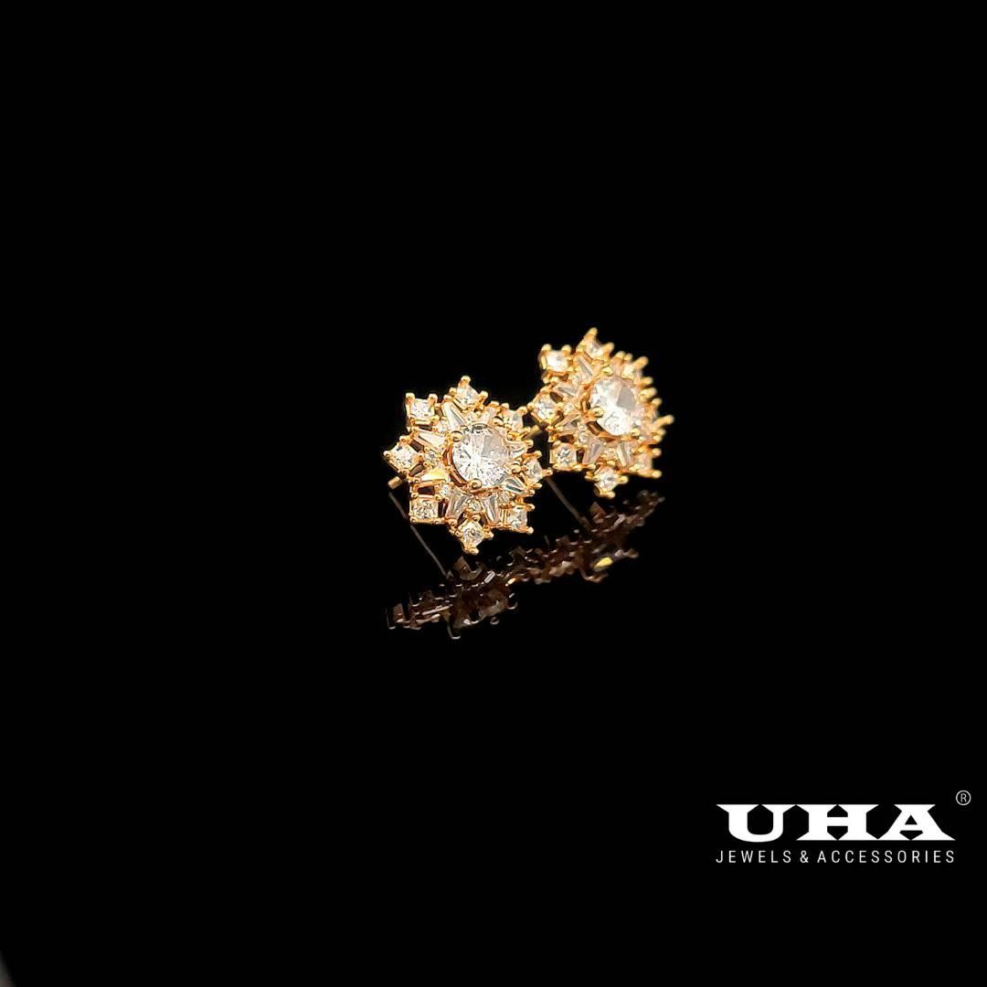 B1599 Bông tai nữ đính đá CZ cao cấp thiết kế tinh xảo UHA