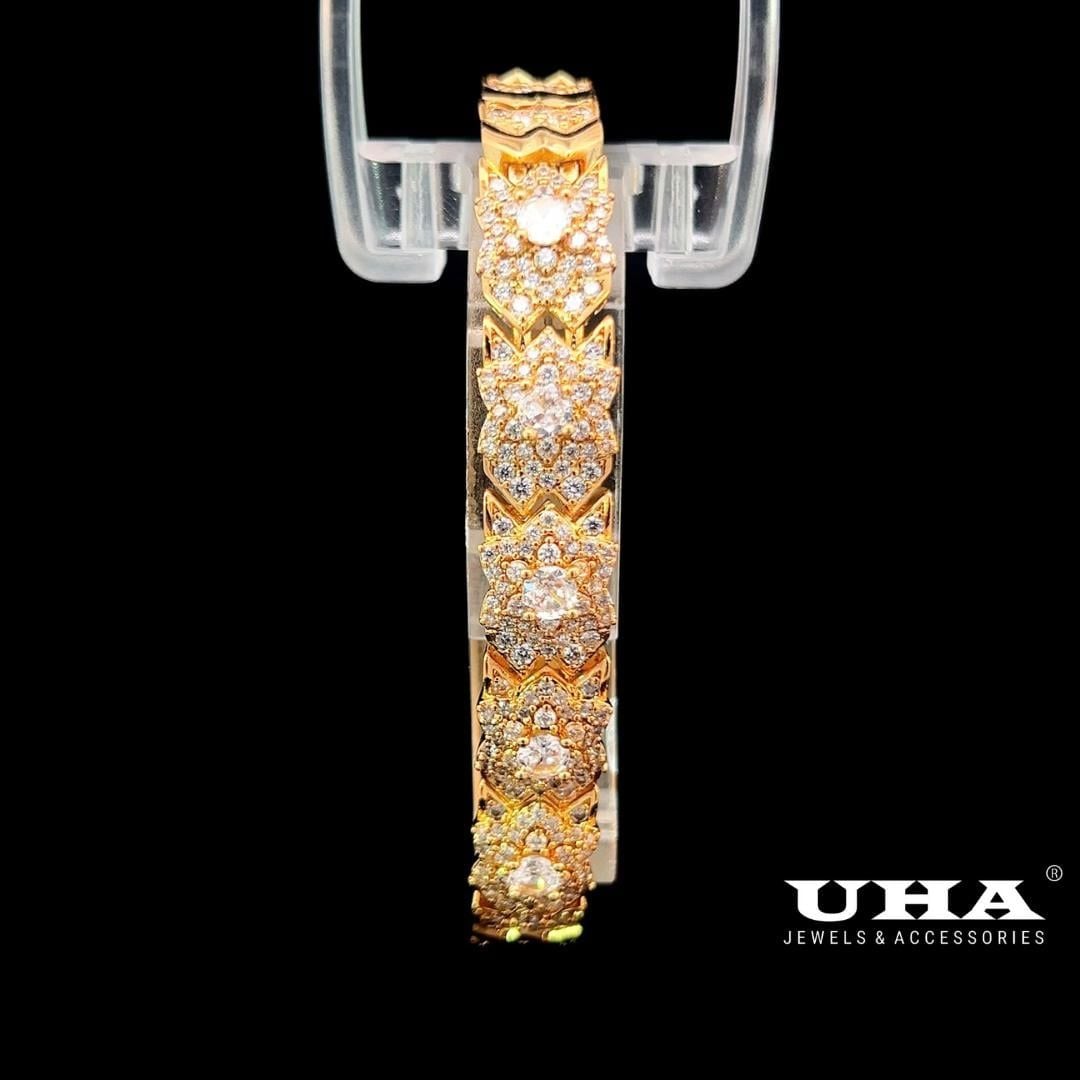 L647 Lắc tay nữ đính đá sáng lấp lánh UHA Phụ Kiện