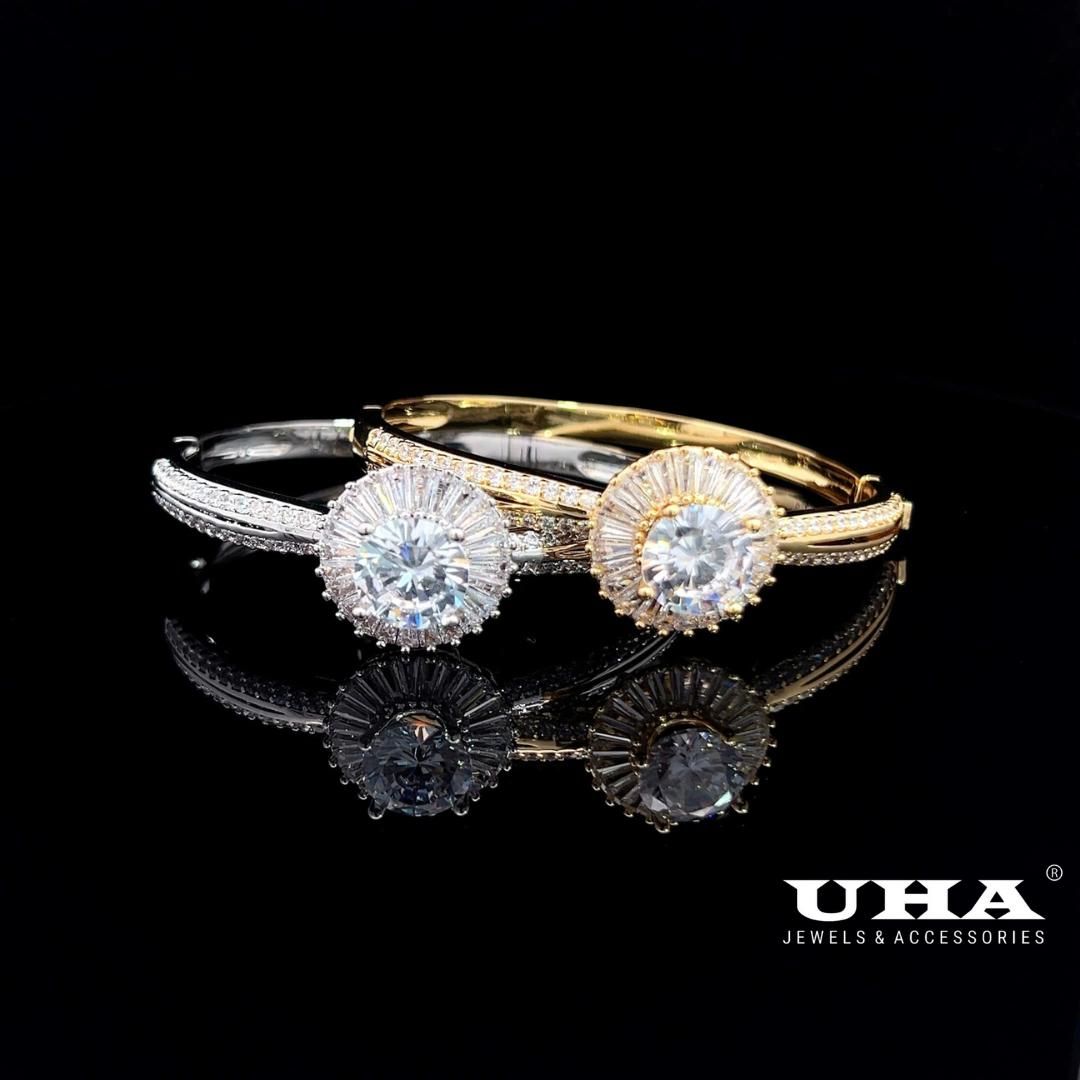 V600 Vòng tay nữ đính đá bagutte cao cấp sáng lấp lánh UHA Phụ Kiện