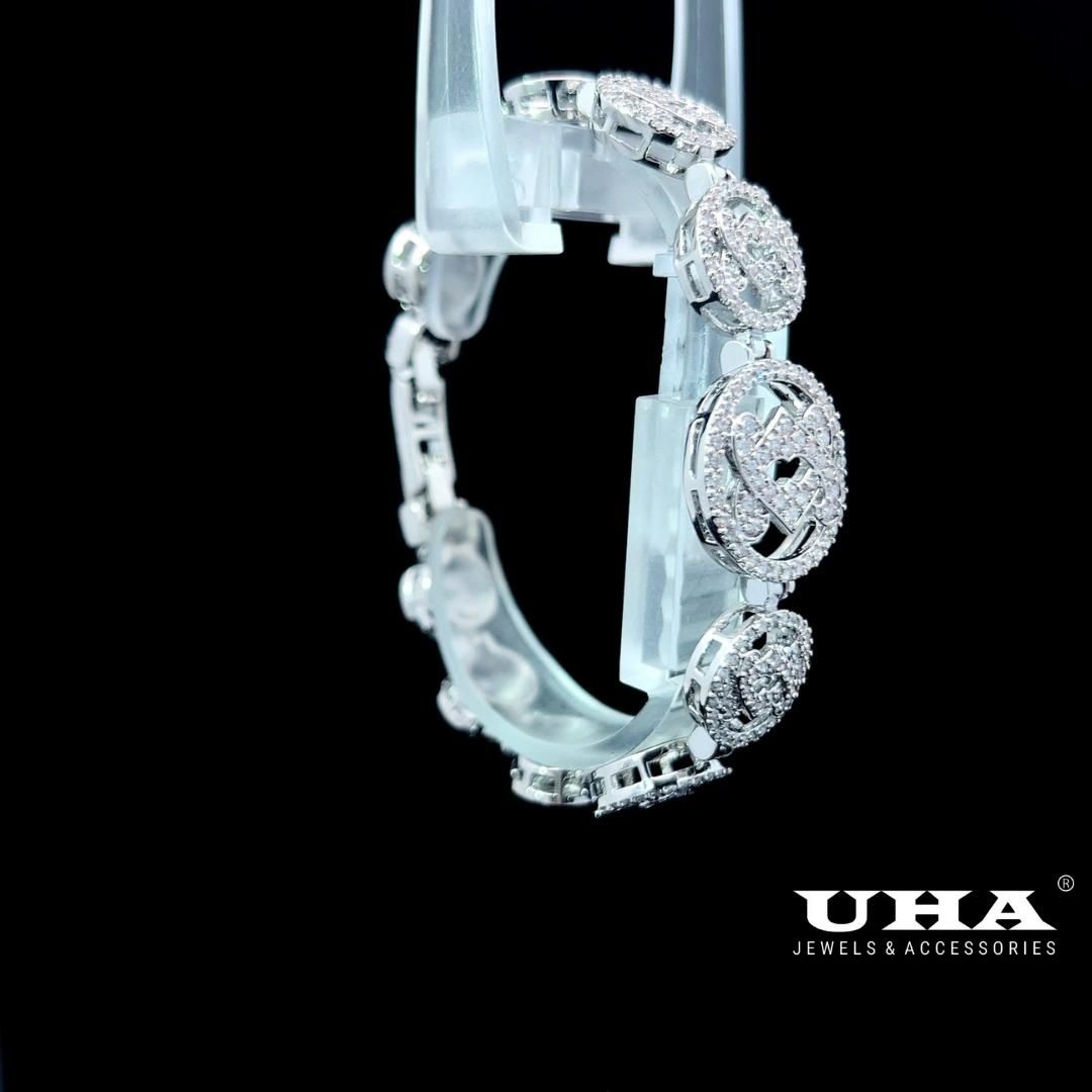 L643 Lắc tay nữ đính đá CZ cao cấp thiết kế tinh tế trẻ trung cá tính UHA