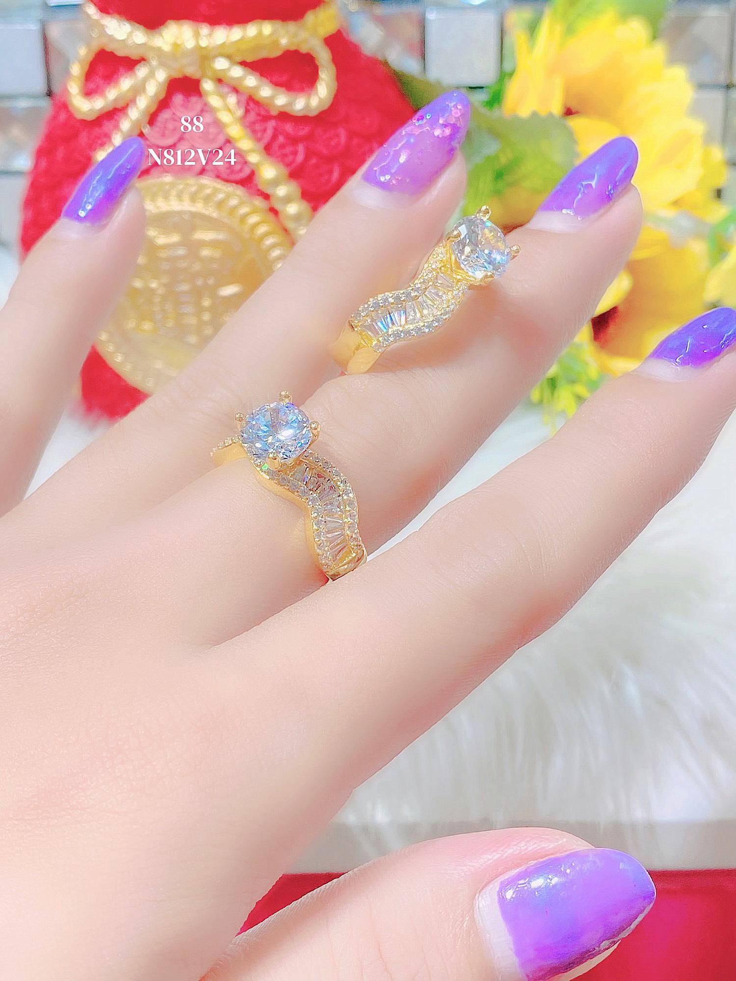 N812 Nhẫn nữ đính xoàn mạ vàng, xi kim cao cấp