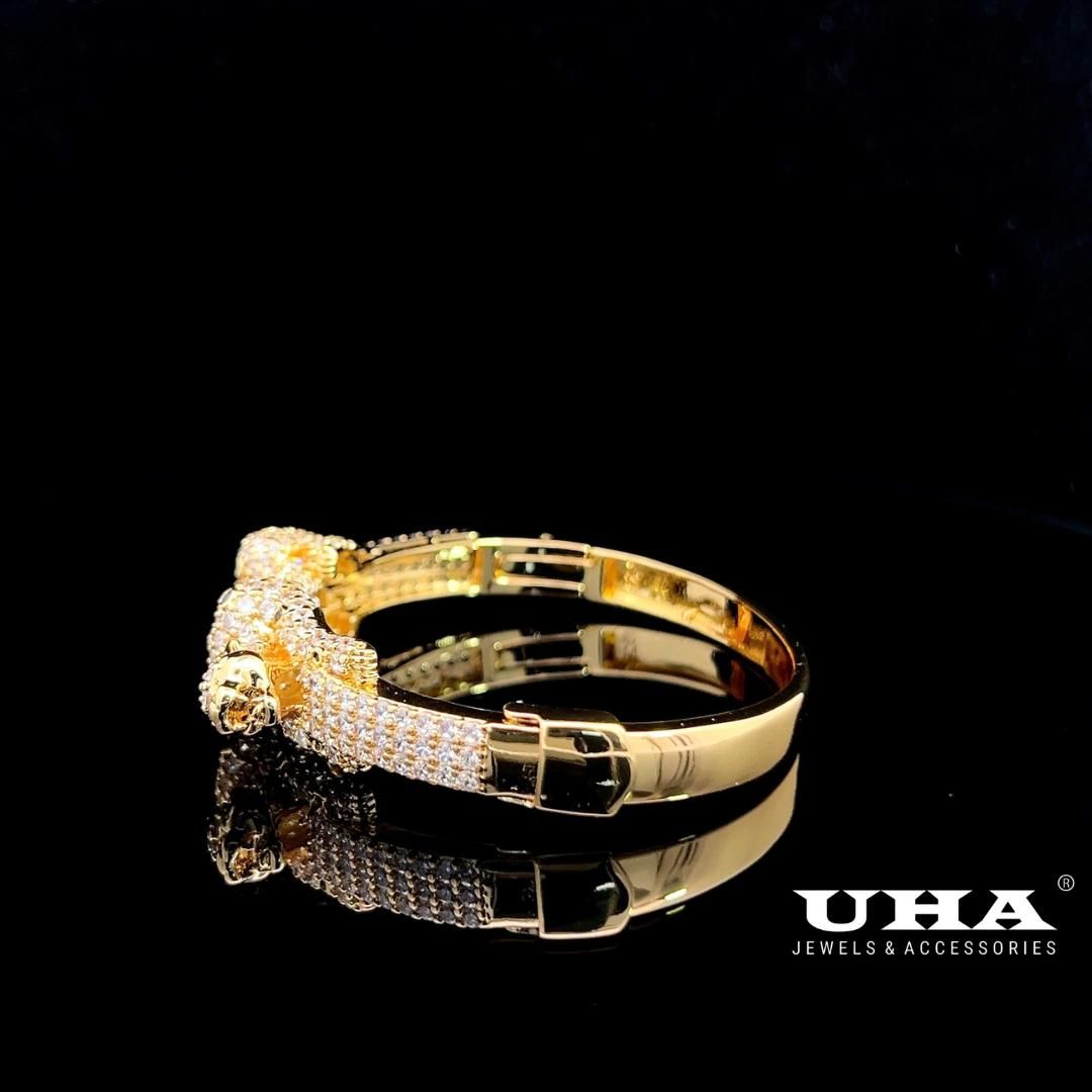 V614 Vòng tay nữ thiết kế sang trọng đính đá cz cao cấp sáng lấp lánh UHA Phụ Kiện