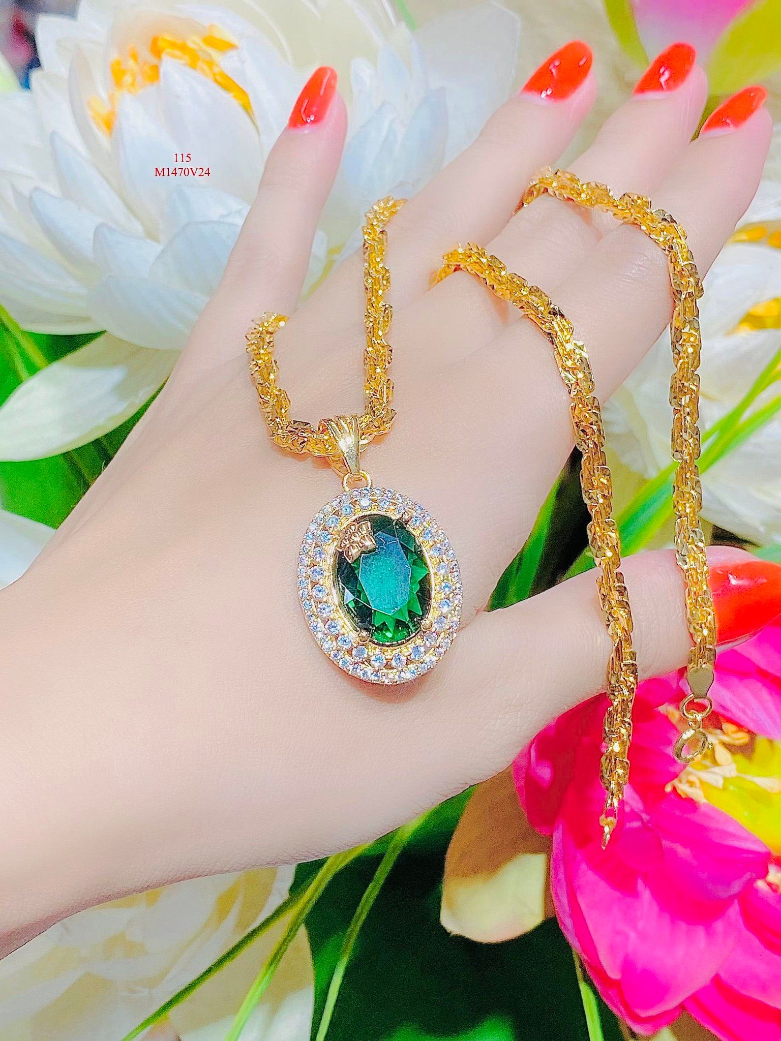 M1470 Mặt và  dây chuyền nữ đính đá màu phong thủy sang trọng, tinh tế UHA  Charm