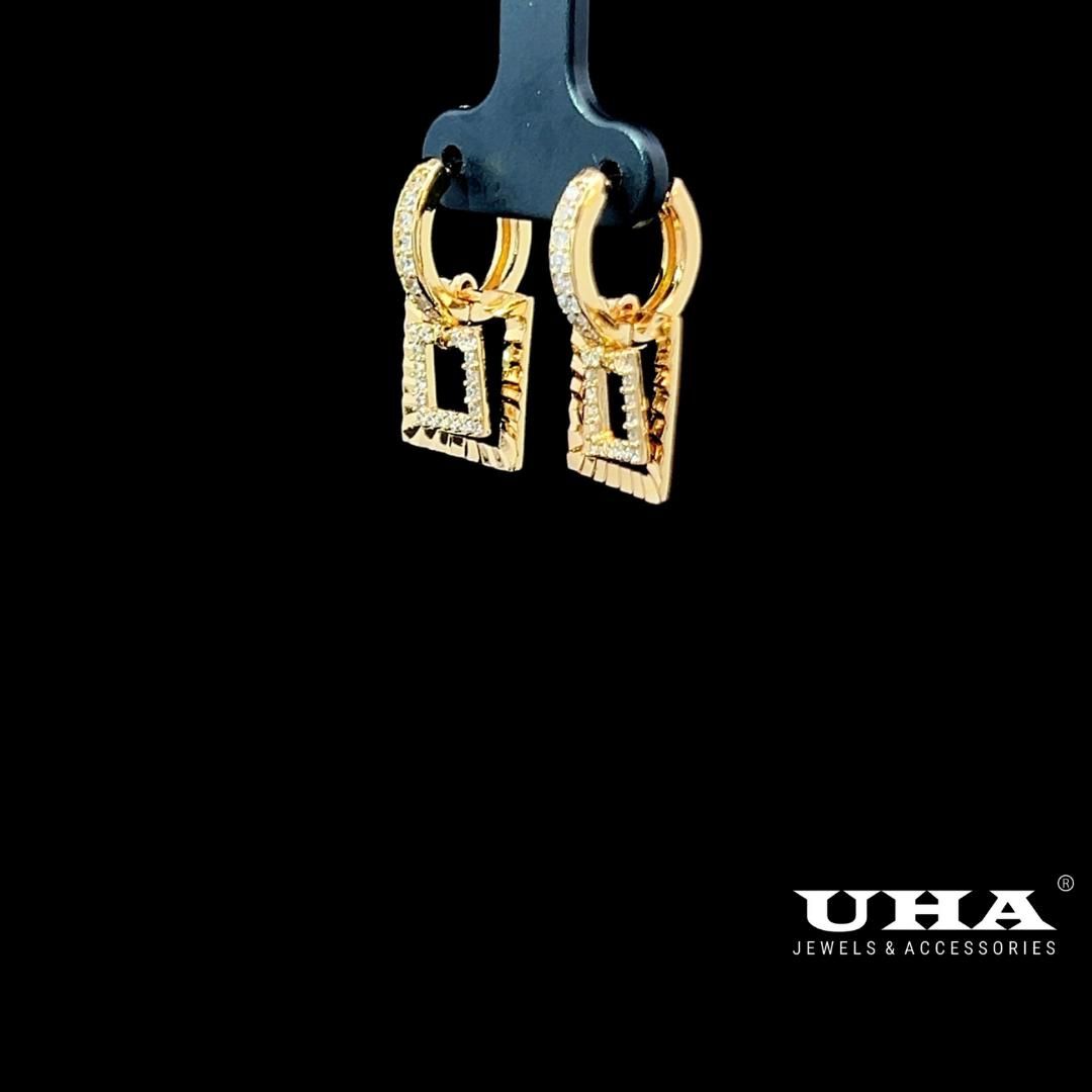Hoa Tai Nữ UHA B1609 - Bông Tai Khuyên Tròn Bản Vuông Tòn Ten Thiết Kế Xinh Xắn - Khuyên Tai