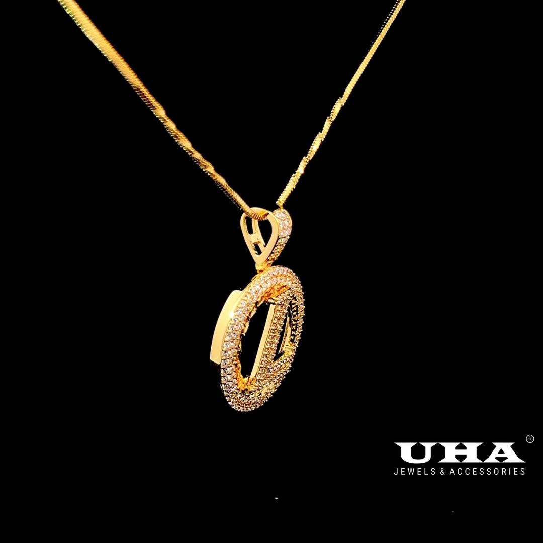 M1440 Mặt dây chuyền nữ chữ L đính đá bagutte cao cấp sáng lấp lánh UHA Women