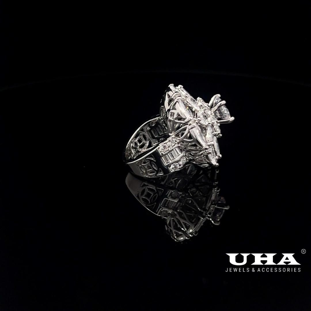 N1209 Nhẫn nữ đính đá CZ cao cấp thiết kê tinh tế cá tính nhẹ nhàng UHA