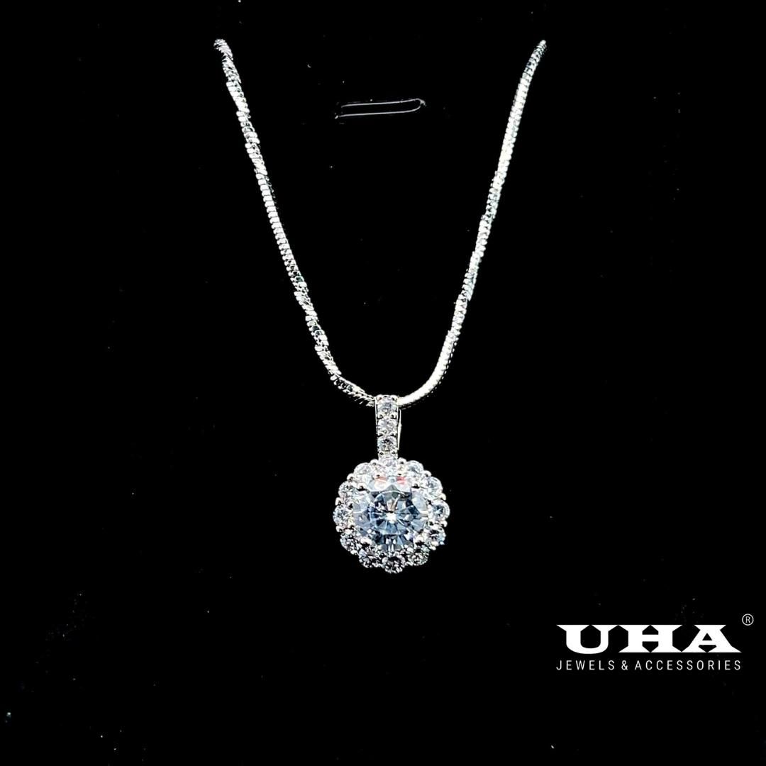 M1350 - Mặt và Dây chuyền nữ mạ vàng kiểu dáng sang trọng UHA
