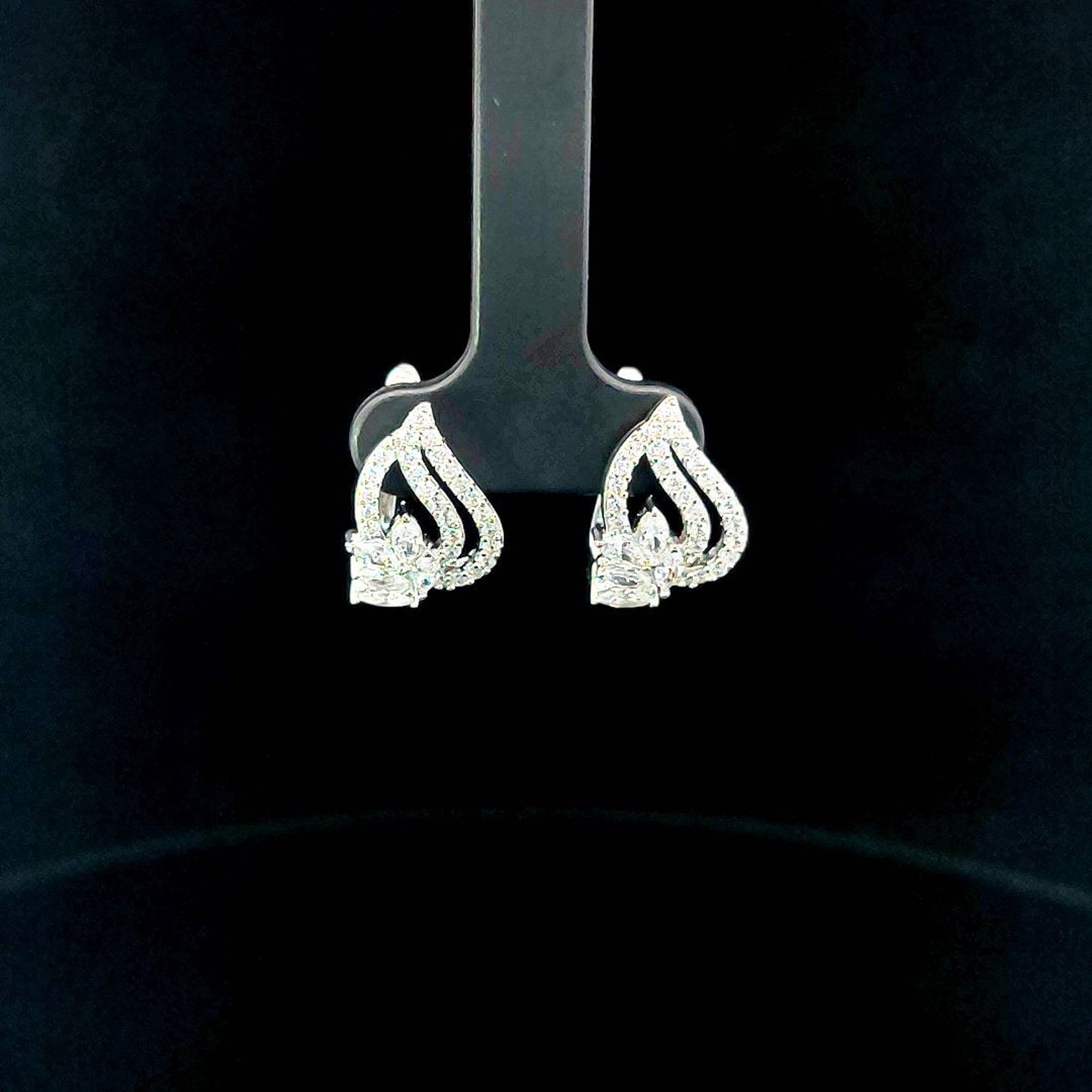 B1591 Bông tai kiểu CHIẾC LÁ đính đá baguette-tăng kèm hộp Women