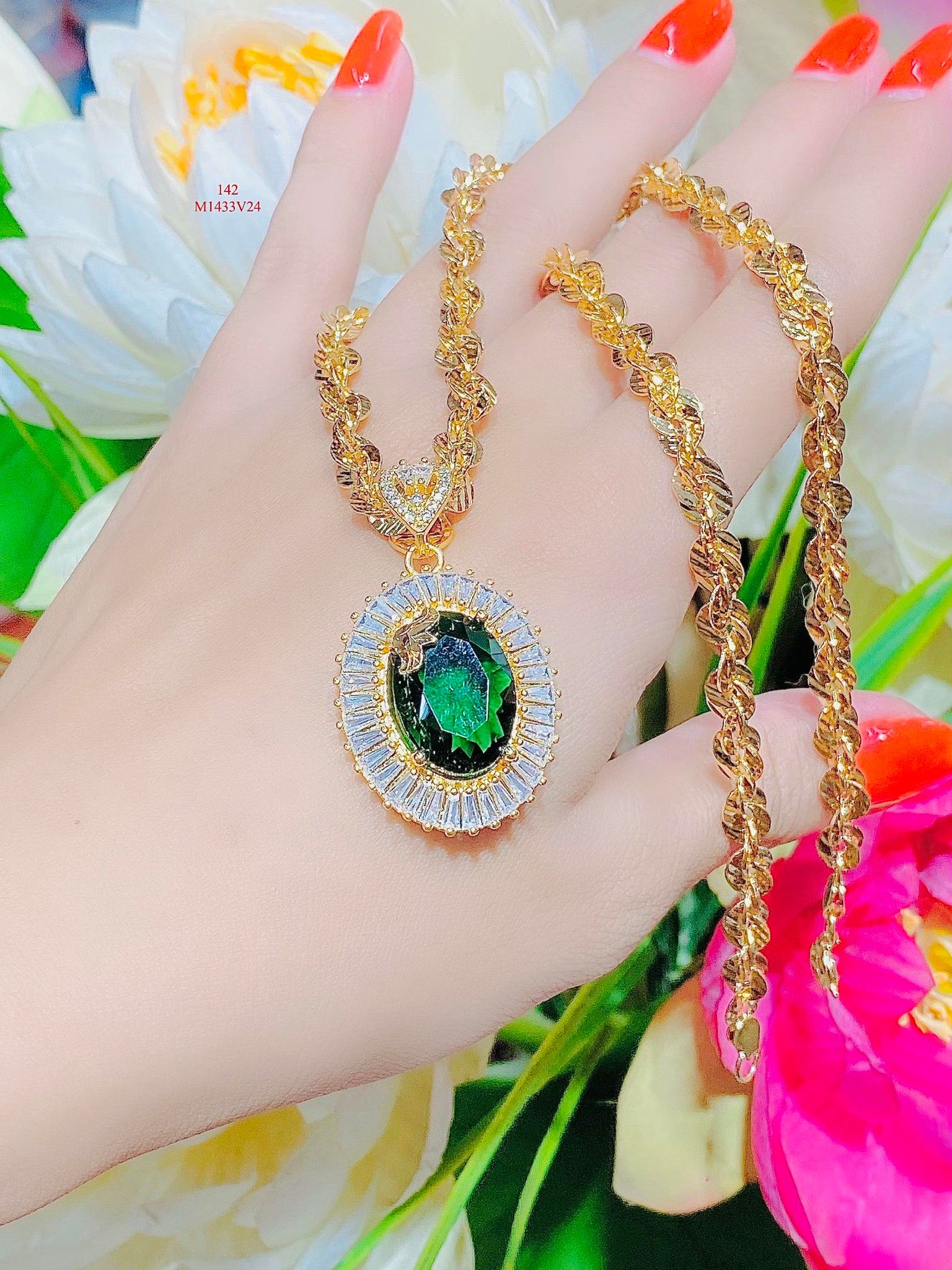 M1433 Mặt dây chuyền nữ KÈM DÂY đính đá màu phong thủy-UHA Women Khuyên Tai