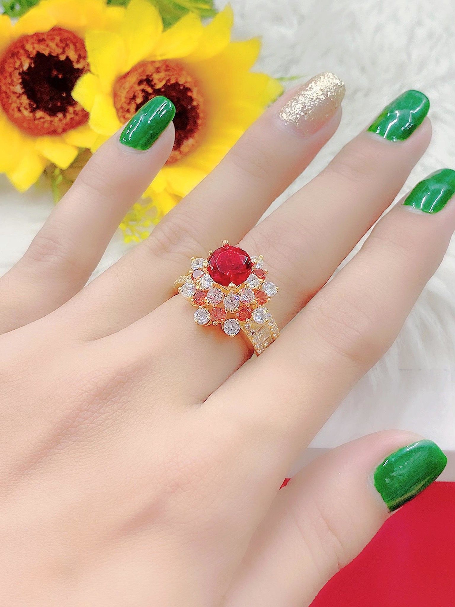 N559 Nhẫn nữ đính đá màu phong thủy sáng lấp lánh