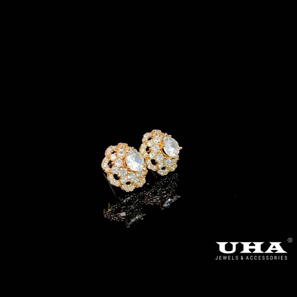 B1308 Bông tai nữ đính đá CZ cao cấp sáng lấp lánh UHA