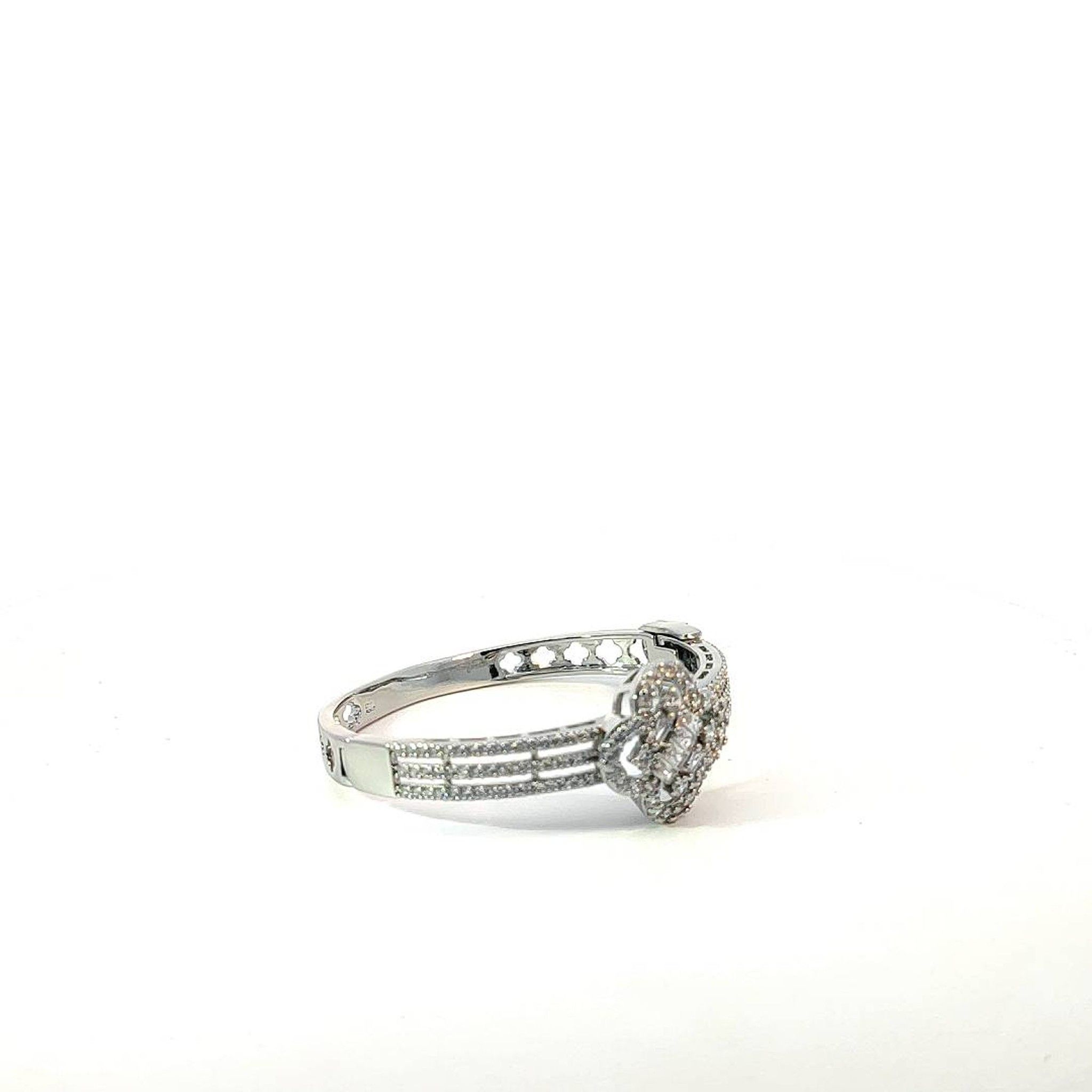 V496-Vòng tay nữ thiết kế sang trọng bền màu-đính dá CZ-UHA