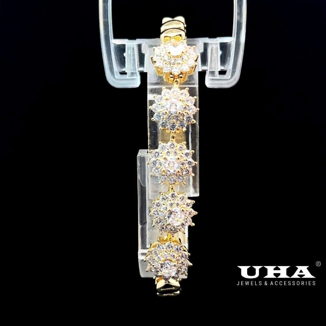 L649 Lắc tay nữ đính đá CZ cao cấp thiết kế tinh tế nhẹ nhàng cá tính UHA